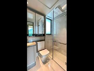 Wong Chuk Hang - The Southside Phase 1 Southland Tower 2A 06