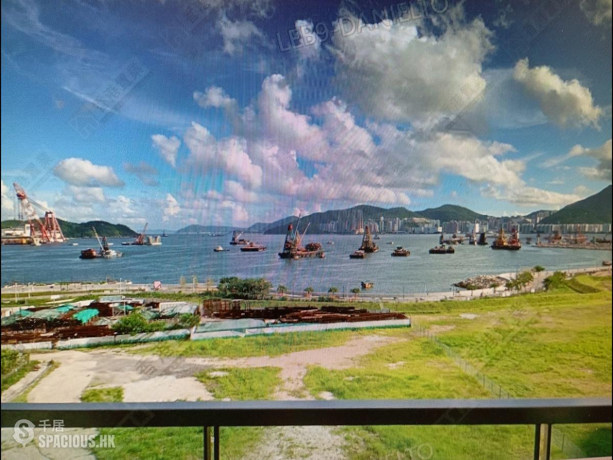 Tseung Kwan O - Tseung Kwan O Plaza 01