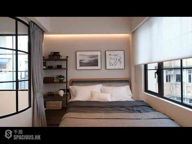 Central - 52, Gage Street 05