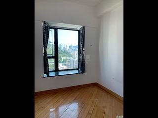 Fortress Hill - Le Sommet Block 2 04