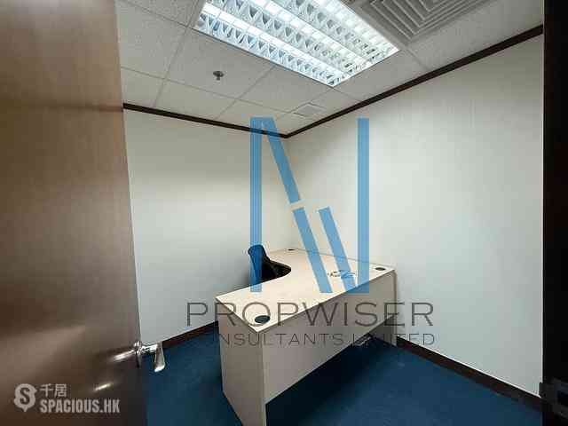 Sheung Wan - Shun Tak Centre - West Tower 05