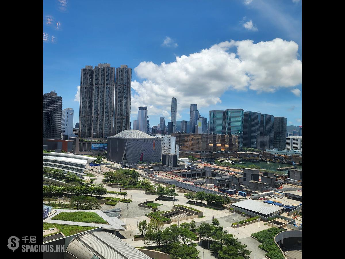 West Kowloon - The Arch 01