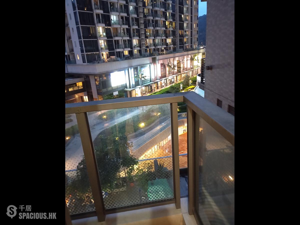 Tseung Kwan O - The Papillons Block 1 01
