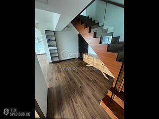 Soho - Centrestage 15