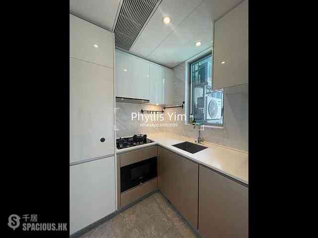 Tseung Kwan O - Savannah Block 3A 05