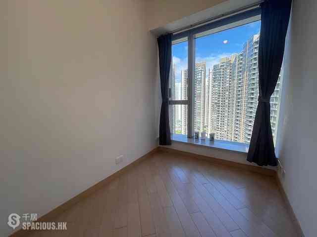 Tung Chung - Century Link Phase 1 Tower 5B 05