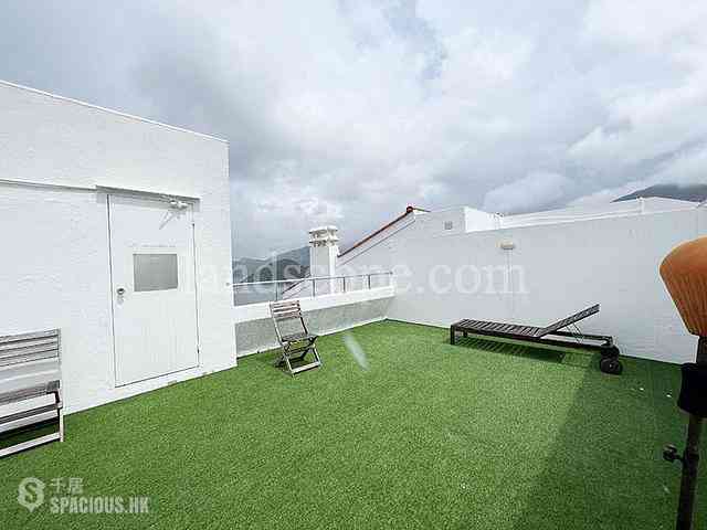 Repulse Bay - 9-10, Headland Road 03