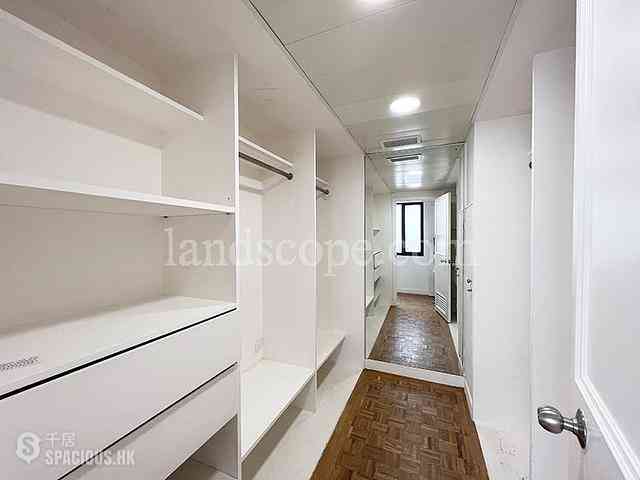 Repulse Bay - 9-10, Headland Road 06