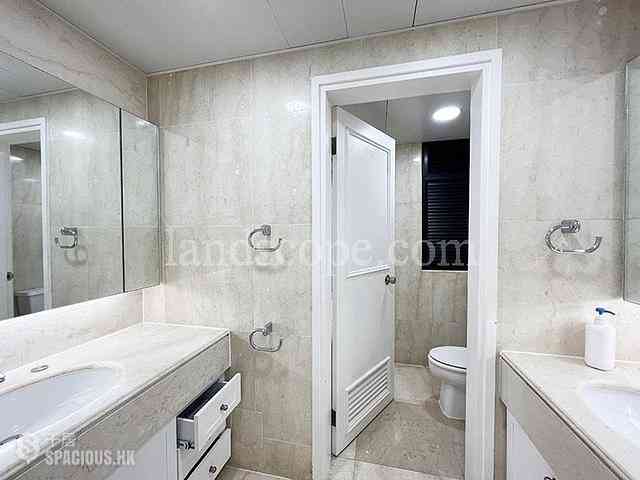 Repulse Bay - 9-10, Headland Road 07