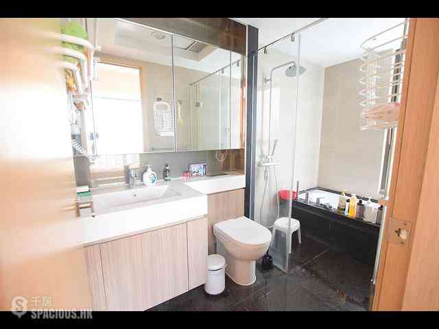 Tung Chung - The Visionary Tower 5 06