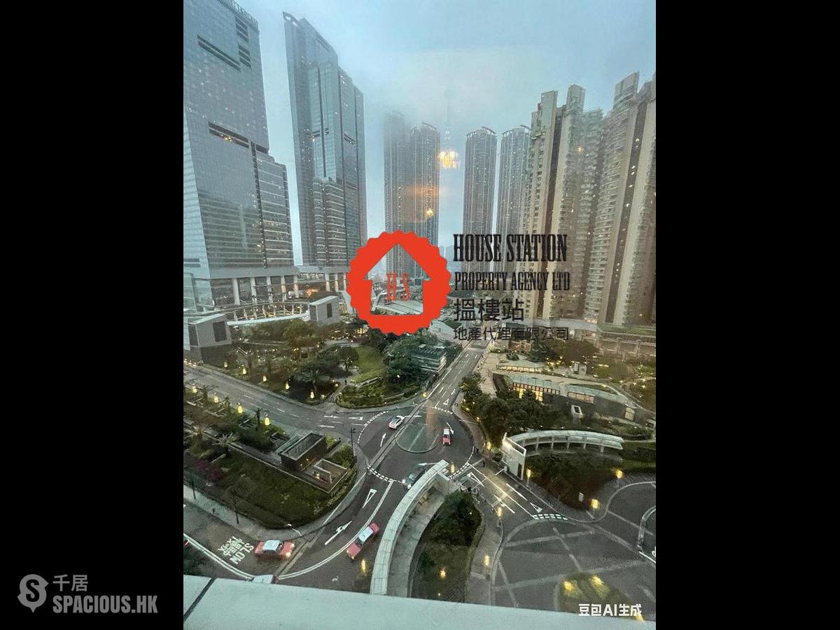 West Kowloon - The Harbourside 01