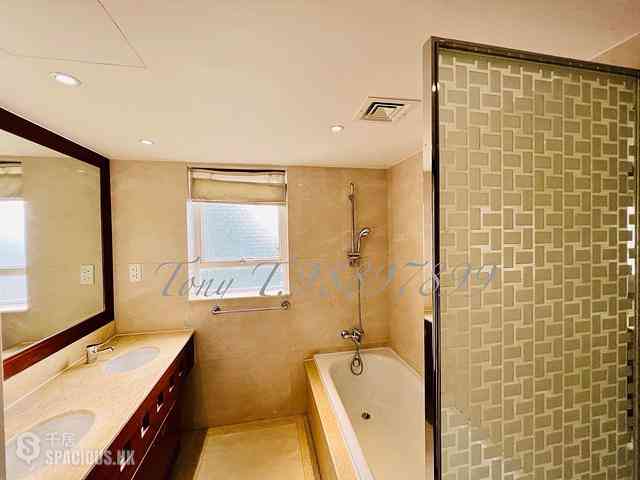Mid Levels Central - Tregunter Block 2 15
