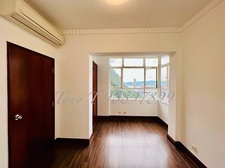 Mid Levels Central - Tregunter Block 2 18