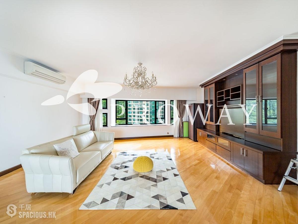 Mid Levels Central - Birchwood Place 01