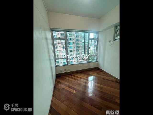 Tseung Kwan O - Well On Garden Block 1 04