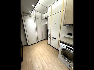 Sai Ying Pun - Luen Tak Building 04