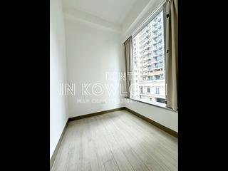 Tai Kok Tsui - L・Living 23 04