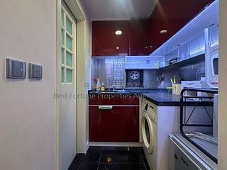 Kennedy Town - Han Yu Building 04