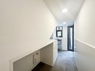 The Peak - Altadena House 16