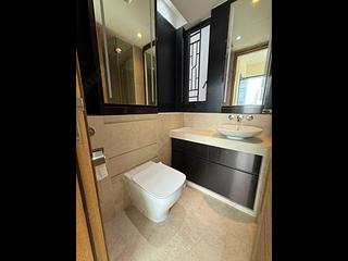 Tin Hau - The Pavilia Hill Block 3 06