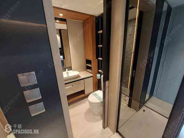 Tai Po - University Hill Phase 2A Marina Tower 2 02