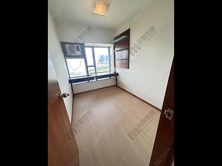 Tung Chung - Seaview Crescent Block 1 06