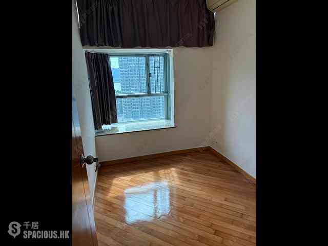 Tung Chung - Tung Chung Crescent Phase 1 Block 3 05