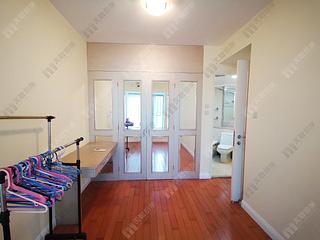 Tung Chung - Caribbean Coast Phase 2 Albany Cove Tower 8 07