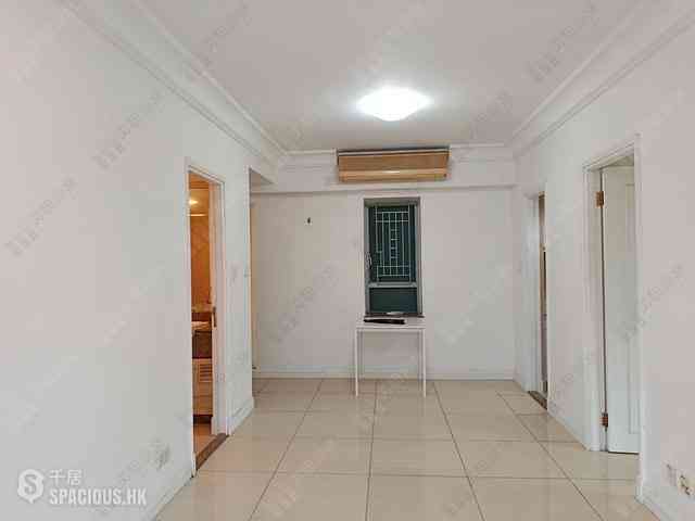 Tung Chung - Caribbean Coast Phase 1 Monterey Cove Tower 5 03
