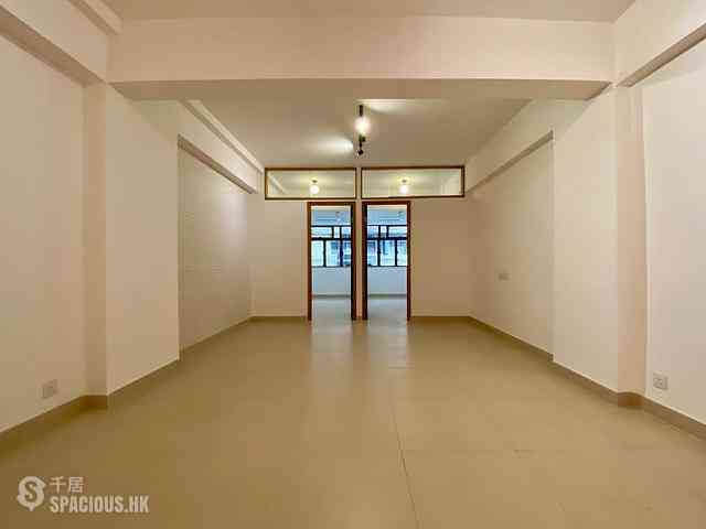 Sheung Wan - Kai Wah Building 01