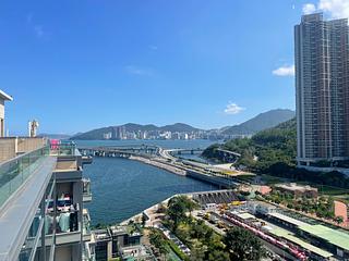 Tseung Kwan O - Capri 08