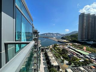 Tseung Kwan O - Capri 09