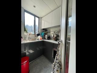 Tseung Kwan O - Capri 12