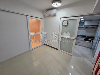 Happy Valley - King Cheung Mansions 02