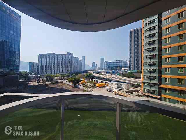 Hung Hom - Stars By The Harbour 03