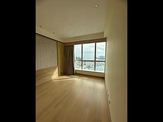 Wong Chuk Hang - Marinella Block 1 07
