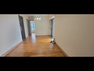 Sai Wan Ho - Grand Promenade Block 1 08