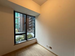 Wong Chuk Hang - The Southside Phase 4A La Montagne I Tower 2B 03