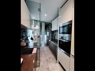 Prince Edward - High Park Grand 06