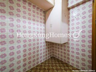 Pok Fu Lam - Baguio Villa 11