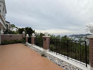 Stanley - Villa Rosa 02