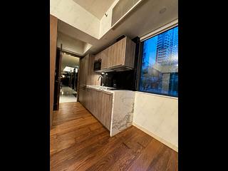 Mid Levels Central - Gramercy 11
