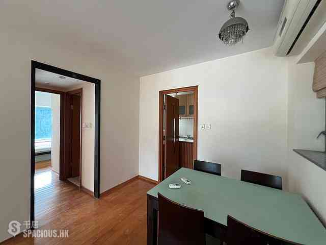 Tung Chung - Seaview Crescent Block 5 04