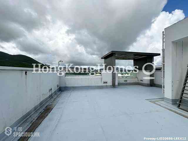 Chung Hom Kok - 33, Cape Road 03
