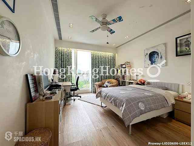 Chung Hom Kok - 33, Cape Road 10