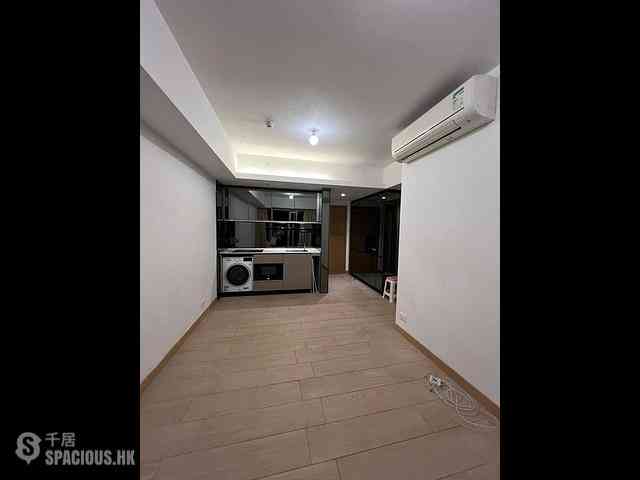 Tung Chung - Century Link Phase 1 Tower 6A 05