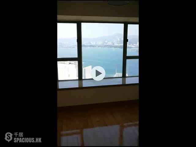 Sheung Wan - Queen's Terrace 01