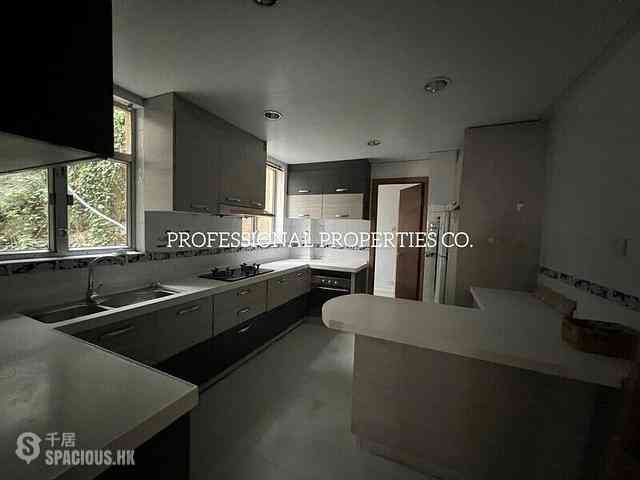 Mid Levels Central - Donnell Court 05