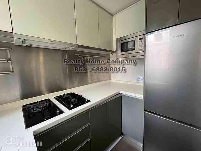 Sai Ying Pun - Island Crest Block 1 01