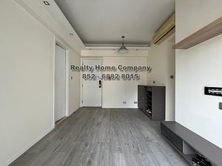 Sai Ying Pun - Island Crest Block 1 03